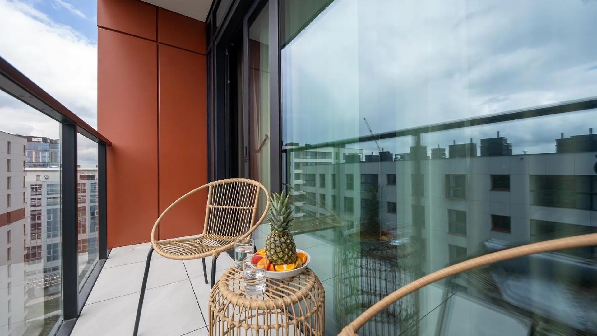 Towarowa Towers Residences Warschau Polen